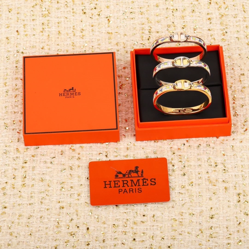 H**mes bracelets